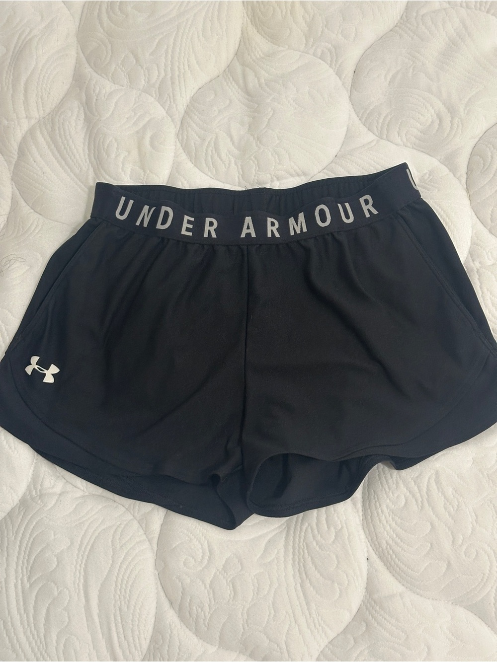 Under Armour Black Women's Athletic Training Shorts with Branded Waistband